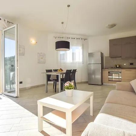 Apartment Beautiful In *