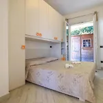 2 Bedroom Cozy In Moneglia