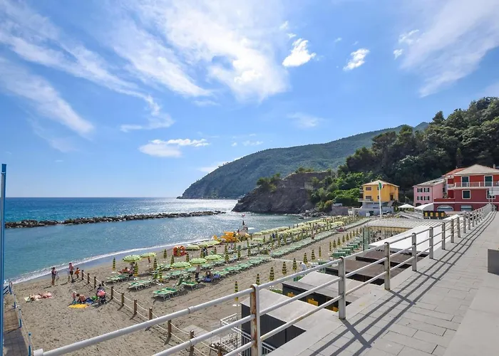 Apartamento 2 Bedroom Cozy In Moneglia